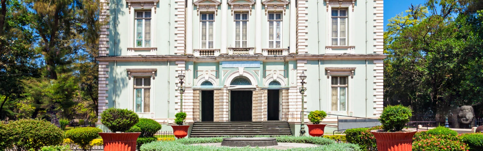 Bhau Daji Lad Museum: Mumbai’s oldest museum with Victorian elegance